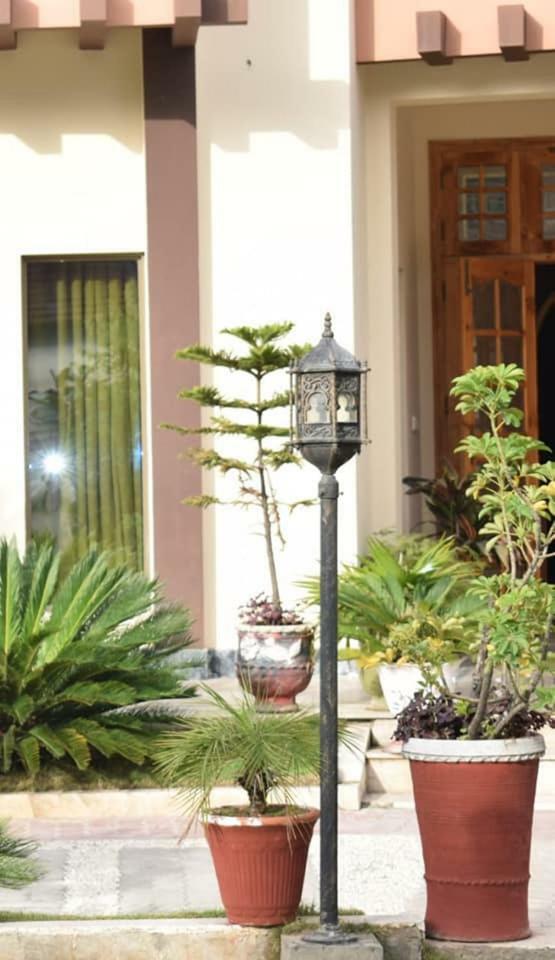 Royal Emirates Residence Abbottabad Exteriér fotografie
